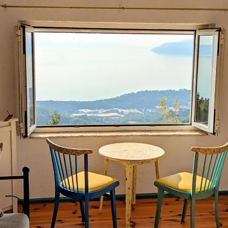 Holiday home Dalmatinska Kuca