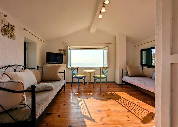 Holiday home Dalmatinska Kuca Makarska